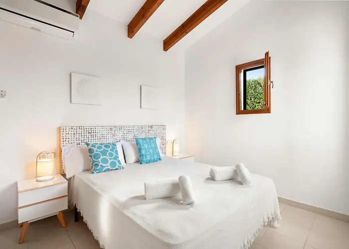 Michaela * Sant Lluís