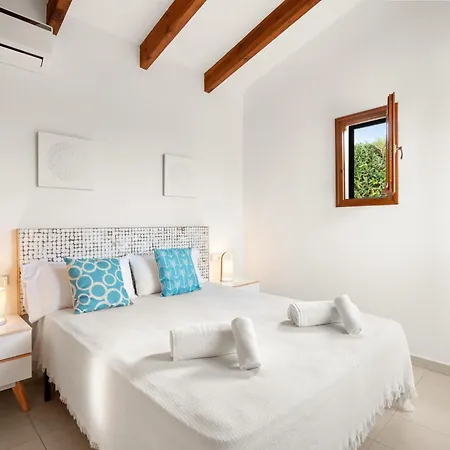 Michaela By 3villas * Sant Lluís